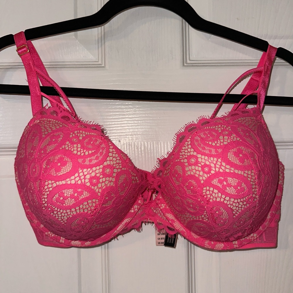 Victoria’s Secret Very Sexy Hot Pink Bra